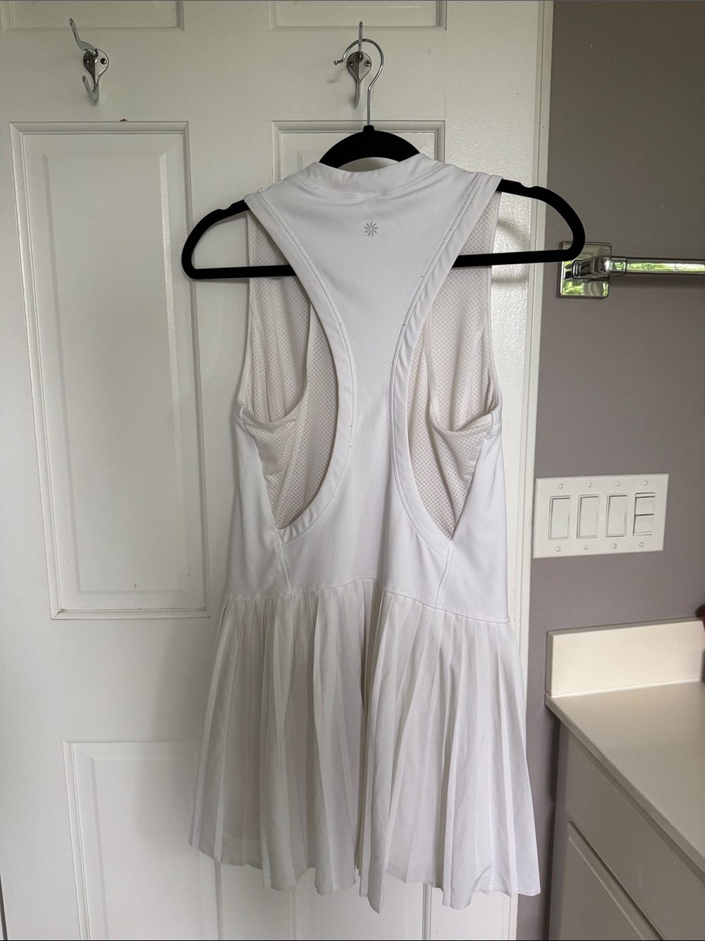 Athleta Advantage Dress White Mini Pleated Tennis Racerback Skort Mesh - Picture 6 of 9